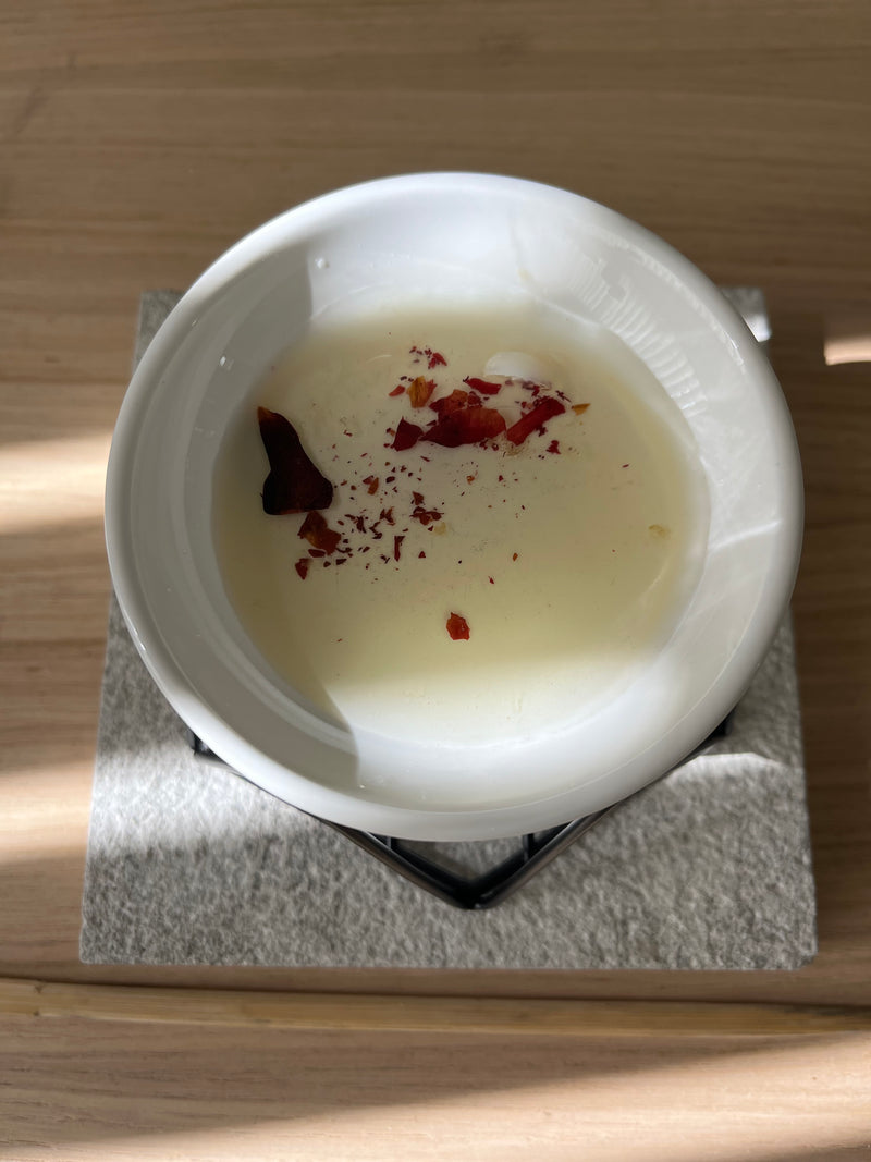 Ceramic tealight candle lotion bar warmer